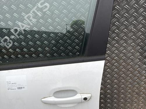 Used Left front door Left front door 22690486 22690486