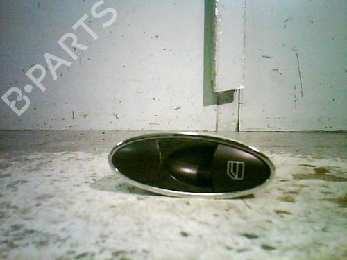 Used Right front window switch MERCEDES-BENZ E-CLASS (W211) E 320 CDI (211.026) (204 hp) 21362678