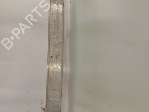 Used Front bumper reinforcement PEUGEOT 308 II (LB_, LP_, LW_, LH_, L3_) 1.2 THP 110 (110 hp) 29449239