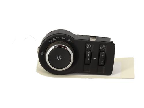 headlight-switch-opel-astra-j-p10-17-cdti-68-2009-2010-2011-2012-2013-2014-2015-2016-21367150 main image