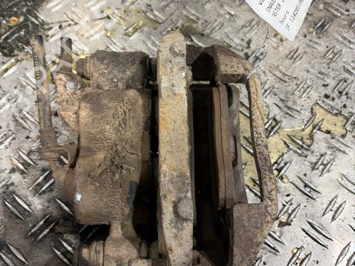 Used Right front brake caliper Right front brake caliper RENAULT MASTER II Van (FD) 2.5 D (FD0A, FD0E, FD2E, FD3E) (80 hp) 40272392 40272392
