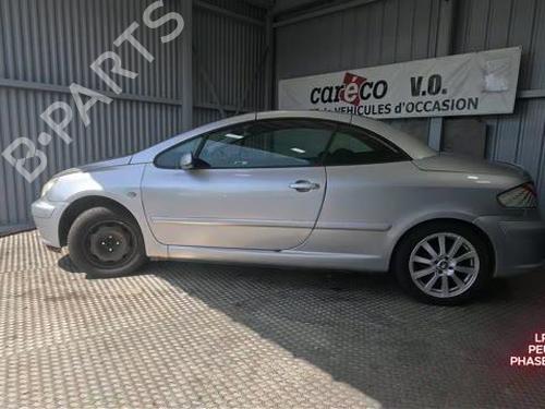 Brugte PEUGEOT 307 CC (3B)  2.0 16V  4779157