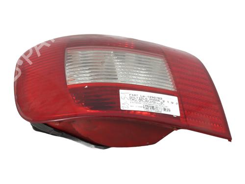 Used Left taillight FIAT MULTIPLA (186_) 1.9 JTD (186AXE1A) (120 hp) 28522383
