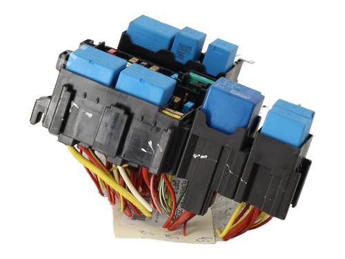 Fuse box RENAULT CAPTUR I (J5_, H5_) 1.2 TCe 120 | BP28496206E1 - Image 2