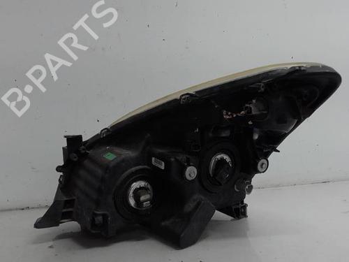 Used Right headlight Right headlight TOYOTA COROLLA Verso (ZER_, ZZE12_, R1_) 2.2 D-4D (AUR10_, AUR10R) (177 hp) 21312287 21312287