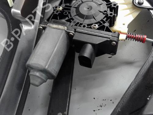 Right front window motor AUDI A3 (8L1) 1.9 TDI | BP23219326E20 