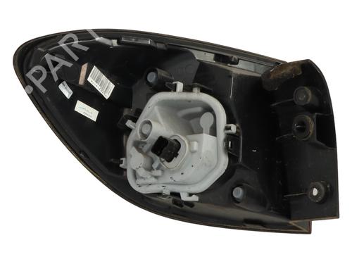 Right taillight RENAULT CAPTUR I (J5_, H5_) 1.5 dCi 90 (J5N4, J5M5, J5MW, J5M6, J5AL, J5AJ) | BP31951638C35 