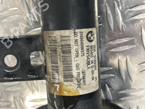Used Left front shock absorber BMW 5 (F10) 530 d xDrive (258 hp) 22742976