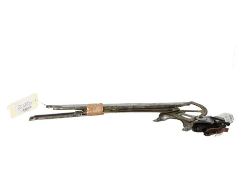 Used Left front window motor Left front window motor LEXUS IS I (_E1_) 200 (GXE10) (155 hp) 21309110 21309110