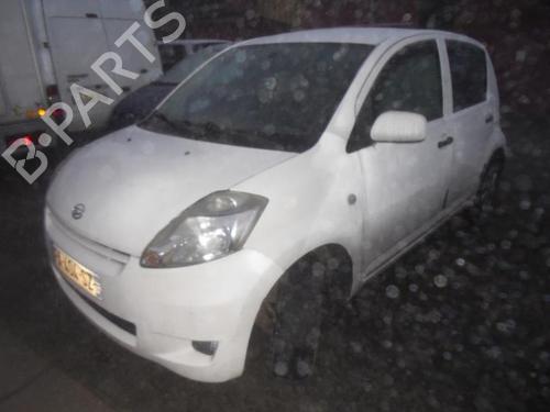 Pièces Détachées Usagées DAIHATSU SIRION (M3_) 1.0 (M300) (70 hp) 1987130