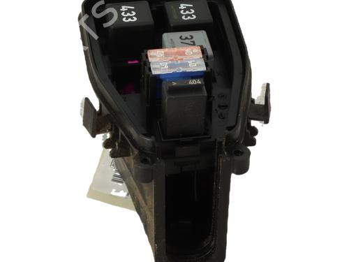 Used Fuse box Fuse box 38677475 38677475