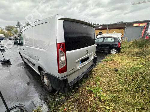 Right slide door PEUGEOT EXPERT Van (VF3A_, VF3U_, VF3X_) 2.0 HDi 140 | BP25287764C75 