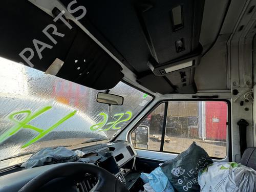 Used Parts RENAULT TRAFIC Van (T_, P_, V_) 2.5 D 2061752