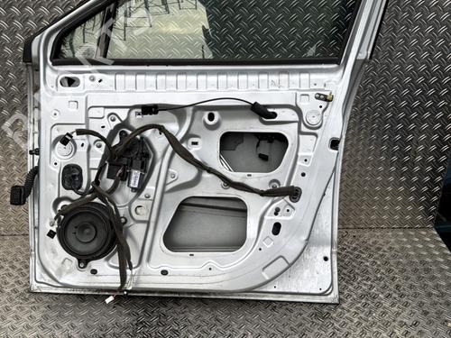 Right front door RENAULT SCÉNIC III (JZ0/1_) 1.5 dCi | BP29700345C3 
