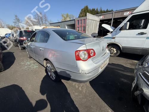 Right front window motor VW PASSAT B6 (3C2) 2.0 TDI | BP24799461E20  - Image 5