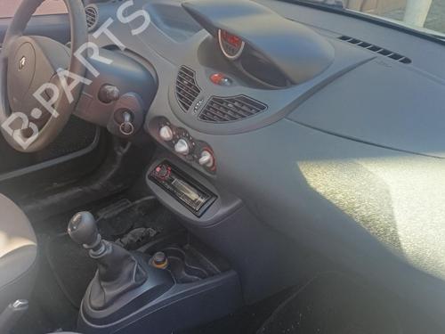 Used Parts RENAULT TWINGO II (CN0_)  1.2 16V (CN0K, CN0V, CN0A)  4915340