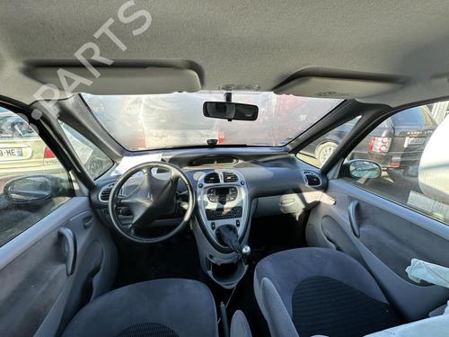 Lamp holder CITROËN XSARA PICASSO (N68) 1.6 HDi | BP21369657L10 