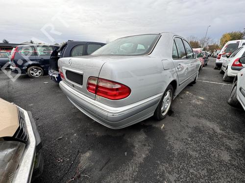 Right taillight MERCEDES-BENZ E-CLASS (W210) E 240 (210.061) | BP21667724C35 