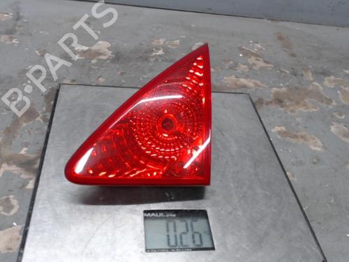 Used Right tailgate light PEUGEOT 3008 I MPV (0U_) 1.6 HDi (112 hp) 21299133