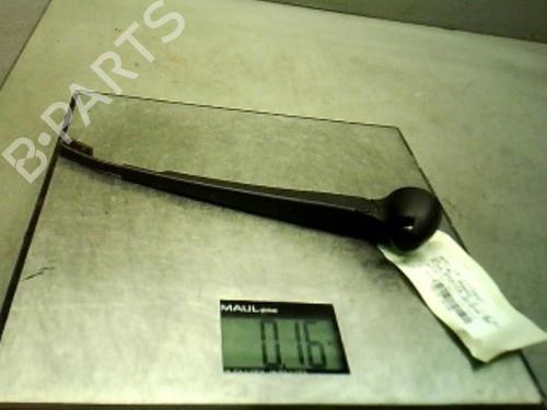 Used Rear windshield wiper arm AUDI A3 (8L1) 1.9 TDI (130 hp) 21303685
