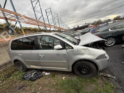 Right front window motor VW TOURAN (1T1, 1T2) 2.0 TDI 16V | BP21887242E20 