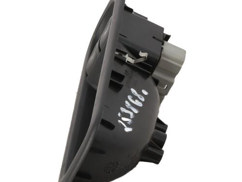 Used Right front window switch Right front window switch RENAULT TWINGO II (CN0_) 1.2 (CN0D) (58 hp) 30355297 30355297