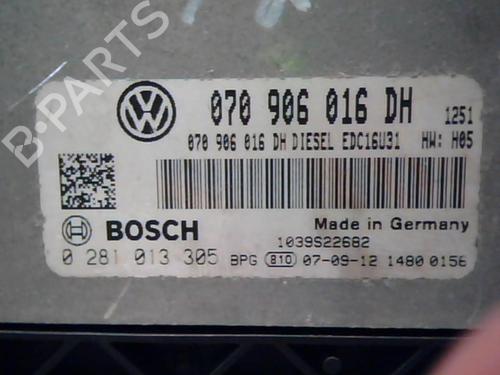 Used Engine control unit (ECU) Engine control unit (ECU) VW TOUAREG (7LA, 7L6, 7L7) 5.0 V10 TDI (313 hp) 30456440 30456440