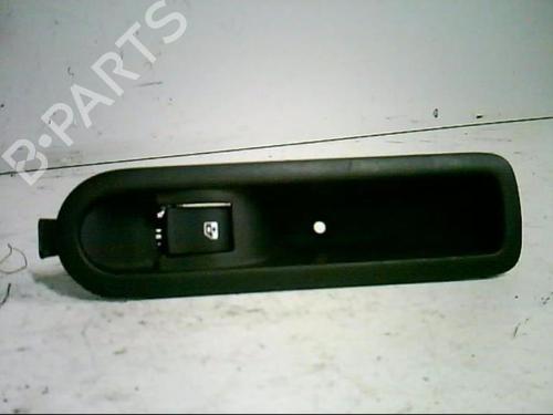 Used Switch RENAULT SCÉNIC II (JM0/1_) 1.9 dCi (JM0G, JM12, JM1G, JM2C) (120 hp) 21364671