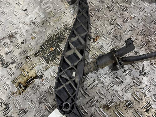 Used Clutch pedal Clutch pedal VW TRANSPORTER T5 Platform/Chassis (7JD, 7JE, 7JL, 7JY, 7JZ, 7F 1.9 TDI (105 hp) 40049048 40049048