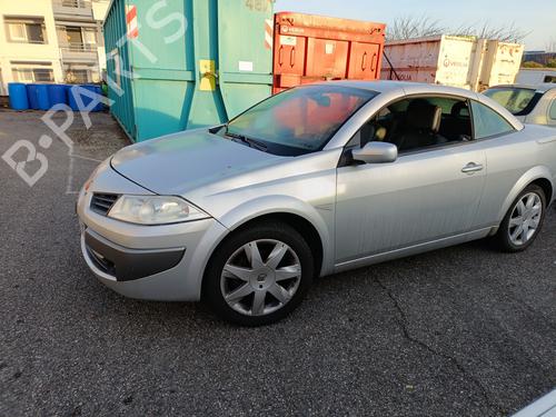 Brugte RENAULT MEGANE II Coupé-Cabriolet (EM0/1_) 1.6 16V (112 hp) 4366506