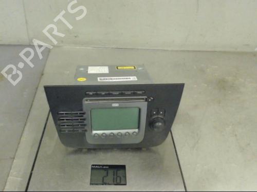 Used Radio SEAT ALTEA (5P1) 1.9 TDI (105 hp) 21306462
