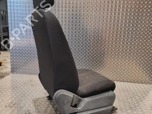 Used Left front seat Left front seat MERCEDES-BENZ SPRINTER 3-t Van (B906) 210 CDI (906.611, 906.613) (95 hp) 30761621 30761621