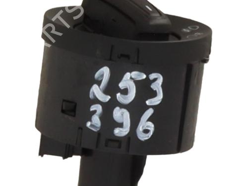 Used Headlight switch Headlight switch VW POLO VI (AW1, BZ1, AE1) 1.6 TDI (95 hp) 28370110 28370110