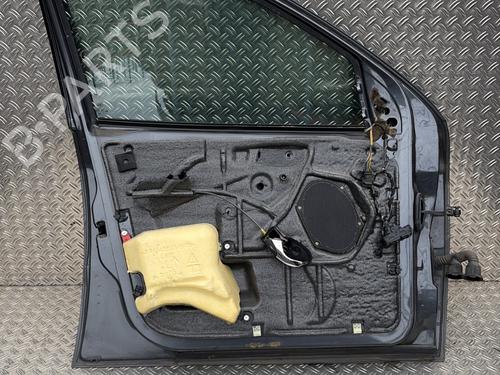 Used Left front door Left front door 29934837 29934837