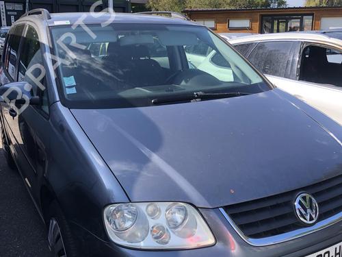 Right mirror VW TOURAN (1T1, 1T2) 2.0 TDI 16V | BP21300610C27 
