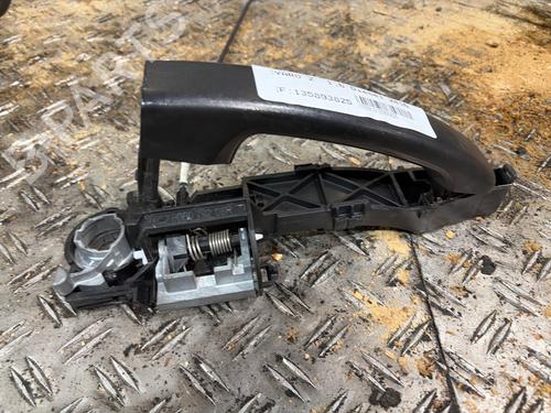 Used Rear right exterior door handle Rear right exterior door handle OPEL VIVARO B Bus (X82) 1.6 CDTI (06) (125 hp) 40596139 40596139