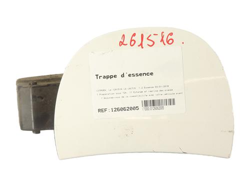 fuel-flap-citroen-c4-cactus-2014-35827806 main image