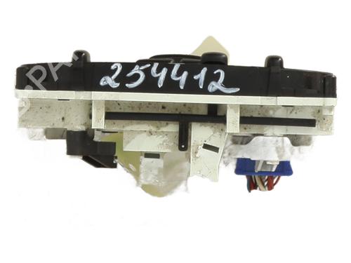 Used Climate control Climate control PEUGEOT 206 Hatchback (2A/C) 1.4 i (75 hp) 30922942 30922942