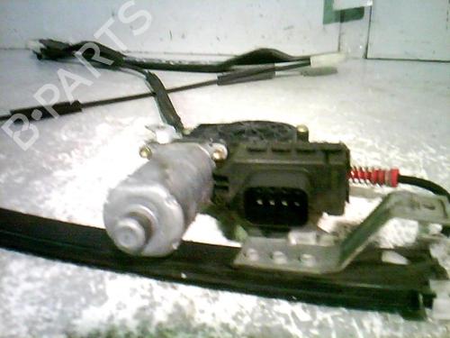 Right front window motor FORD MONDEO III Turnier (BWY) 2.0 16V TDDi / TDCi | BP21370007E20 