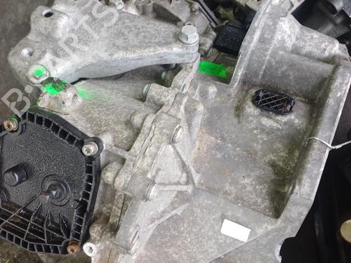 Used Gearbox Gearbox VW POLO V (6R1, 6C1) 1.6 TDI (90 hp) 40032421 40032421