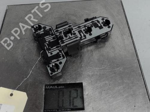 Used Lamp holder VW GOLF IV (1J1) 1.4 16V (75 hp) 21311097
