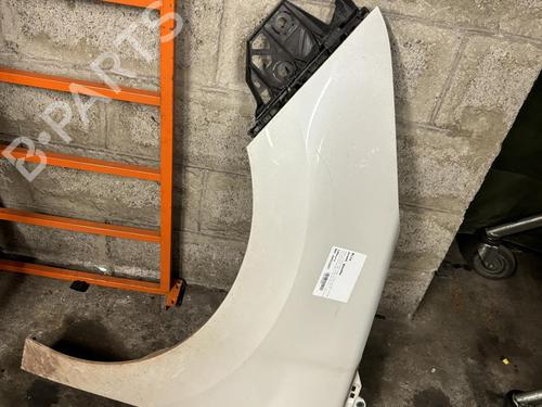 Left front fenders PEUGEOT 5008 (0U_, 0E_) 1.6 HDi | BP21293828C41 