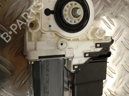 Right rear window motor VW TOURAN (1T1, 1T2) 2.0 TDI 16V | BP22782495E22 