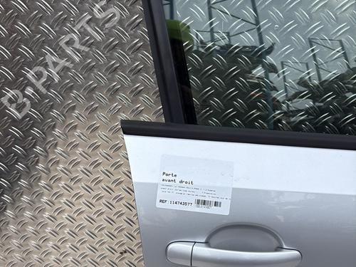 Drzwi przednie prawe VW POLO V (6R1, 6C1) 1.2 TSI 16V | BP29974083C3