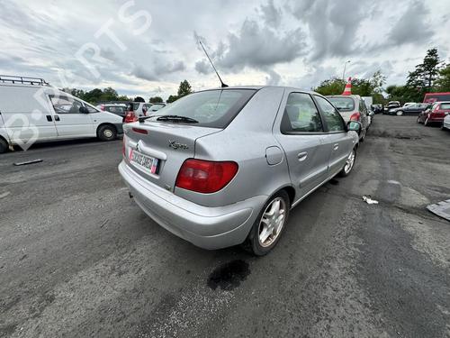 Left headlight CITROËN XSARA (N1) 2.0 HDi 109 | BP21375530C28 