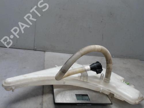 Used Windscreen washer tank BMW 3 (E90) 320 d (163 hp) 21313612