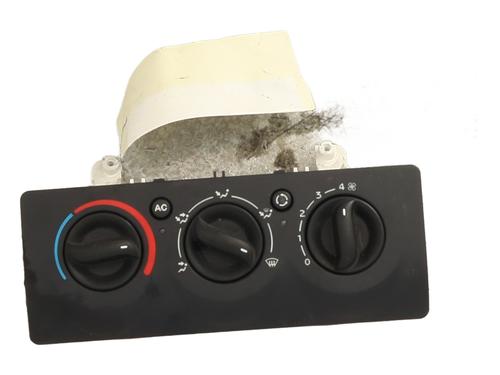 Used Climate control Climate control 32445647 32445647