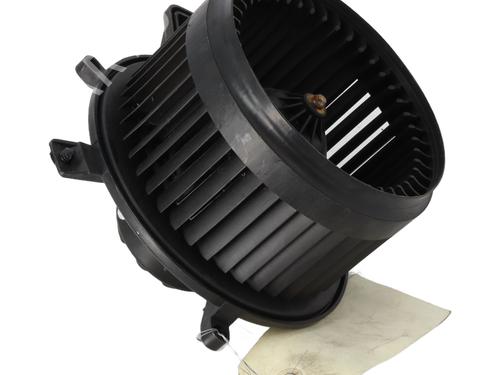 Heater blower motor JEEP GRAND CHEROKEE IV (WK, WK2) 6.4 SRT8 4x4 | BP21296679M62 