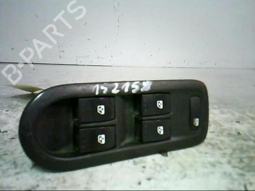 Used Left front window switch RENAULT SCÉNIC II (JM0/1_) 1.9 dCi (JM0G, JM12, JM1G, JM2C) (120 hp) 21321705