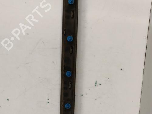 door-moulding-trim-renault-clio-v-b7_-2019-34191869 main image